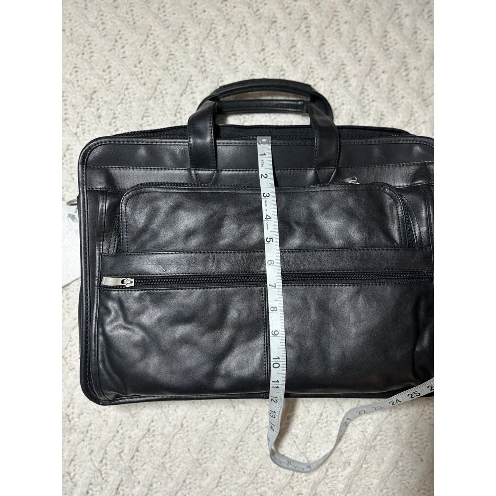 Leather attache briefcase Expandable messenger bag with shoulder strap NEW W Tag